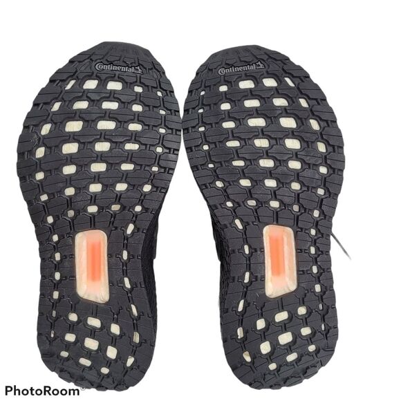 ADIDAS‎ Ultraboost 19 Size 5.5 - Picture 8 of 11